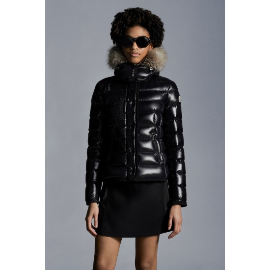2022 Moncle Armoise Fur Hooded Collar Short Down Jacket Women Down Puffer Coat Winter Outerwear Black