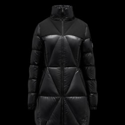 2022 Moncler Anogramme Parka Long Down Jacket Women Down Puffer Coat Winter Outerwear Black