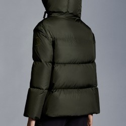 2022 Moncler Asaret Short Hooded Down Jacket Women Down Puffer Coat Winter Outerwear Dark Army Green