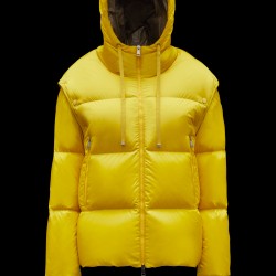 2022 Moncler Asaret Short Hooded Down Jacket Women Down Puffer Coat Winter Outerwear Yellow