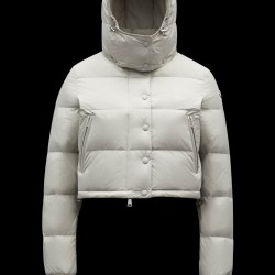 2022 Moncler Avoine Short Down Jacket Women Down Puffer Coat Winter Outerwear Light Grey