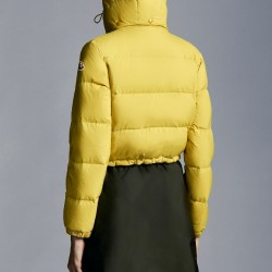 2022 Moncler Avoine Short Down Jacket Women Down Puffer Coat Winter Outerwear Sulphur Yellow