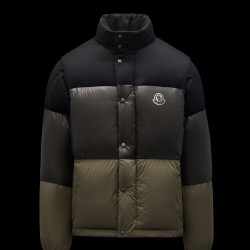 2022 Moncler Aveillan Short Down Jacket Mens Down Coat Winter Outerwear Army Green Black