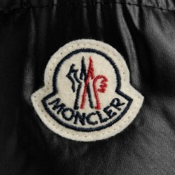 2022 Moncler Baunard Down Jacket Mens Motorcycle Jacket Winter Short Coat Black