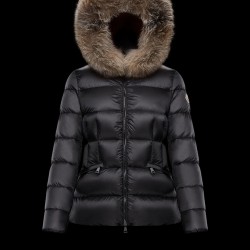 Moncler Hooded Down Jacket Women Short Down Coat Winter Ourtwear With Fur Collar ARMOISE Black 