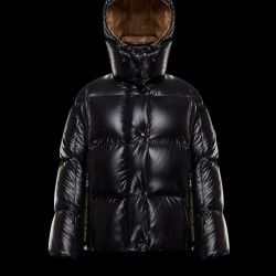 Moncler Hooded Down Puffer Jacket Women Down Coat Short Winter Ourtwear Black 